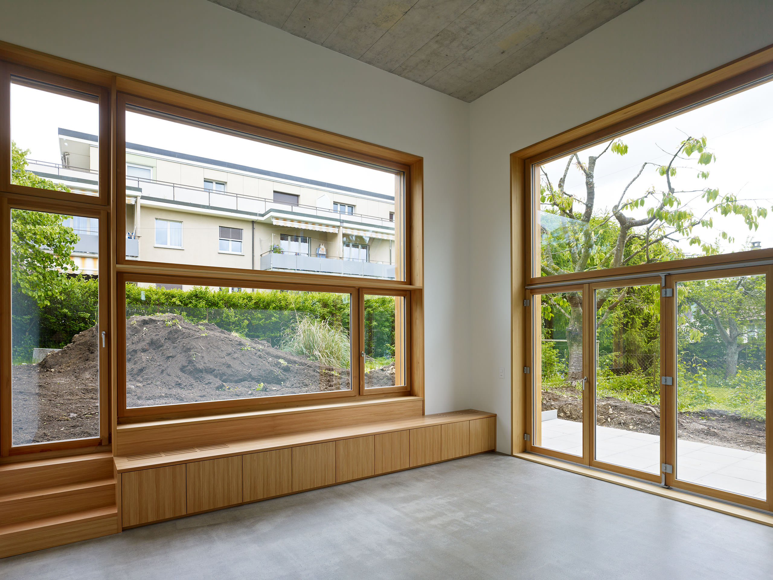 E14496 Alpa 044410p j2560